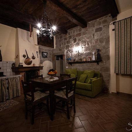 La Casa Del Puffo Lägenhet Santa Fiora Exteriör bild