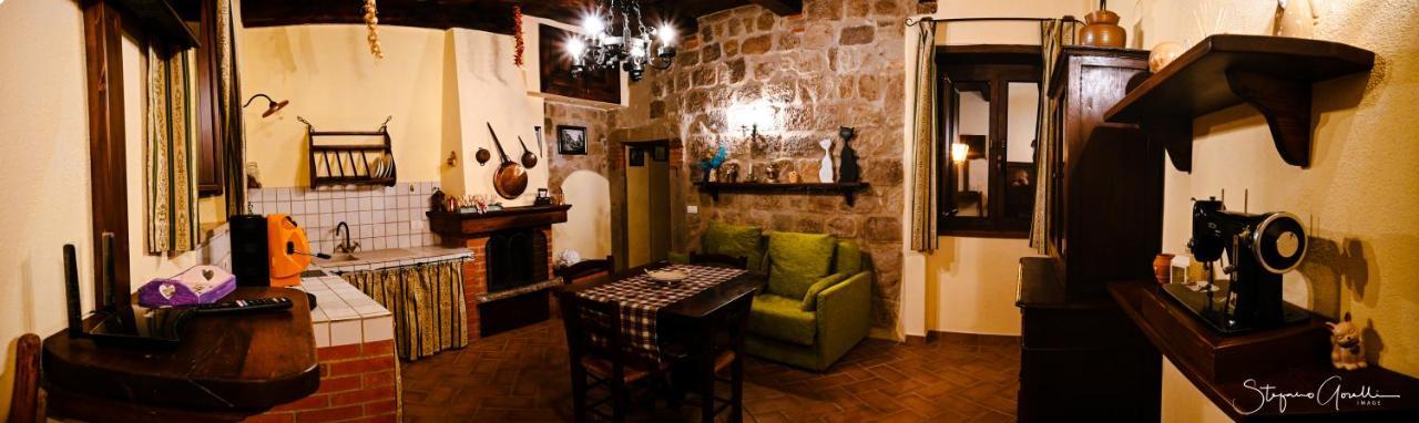 La Casa Del Puffo Lägenhet Santa Fiora Exteriör bild